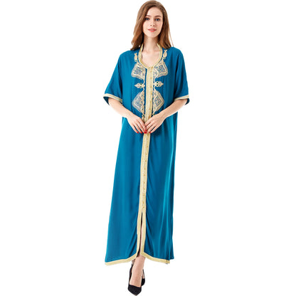 Muslimisches besticktes Spitzenkleid