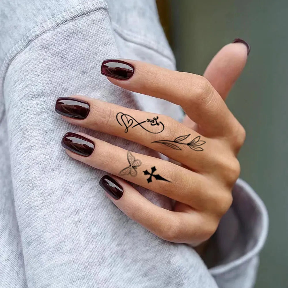 30 stücke Instant Finger Tattoo Aufkleber Wasserdicht Temporäre Tattoos für Frauen Männer Schmetterling Blume Gefälschte Tattoo für Hand Körperkunst