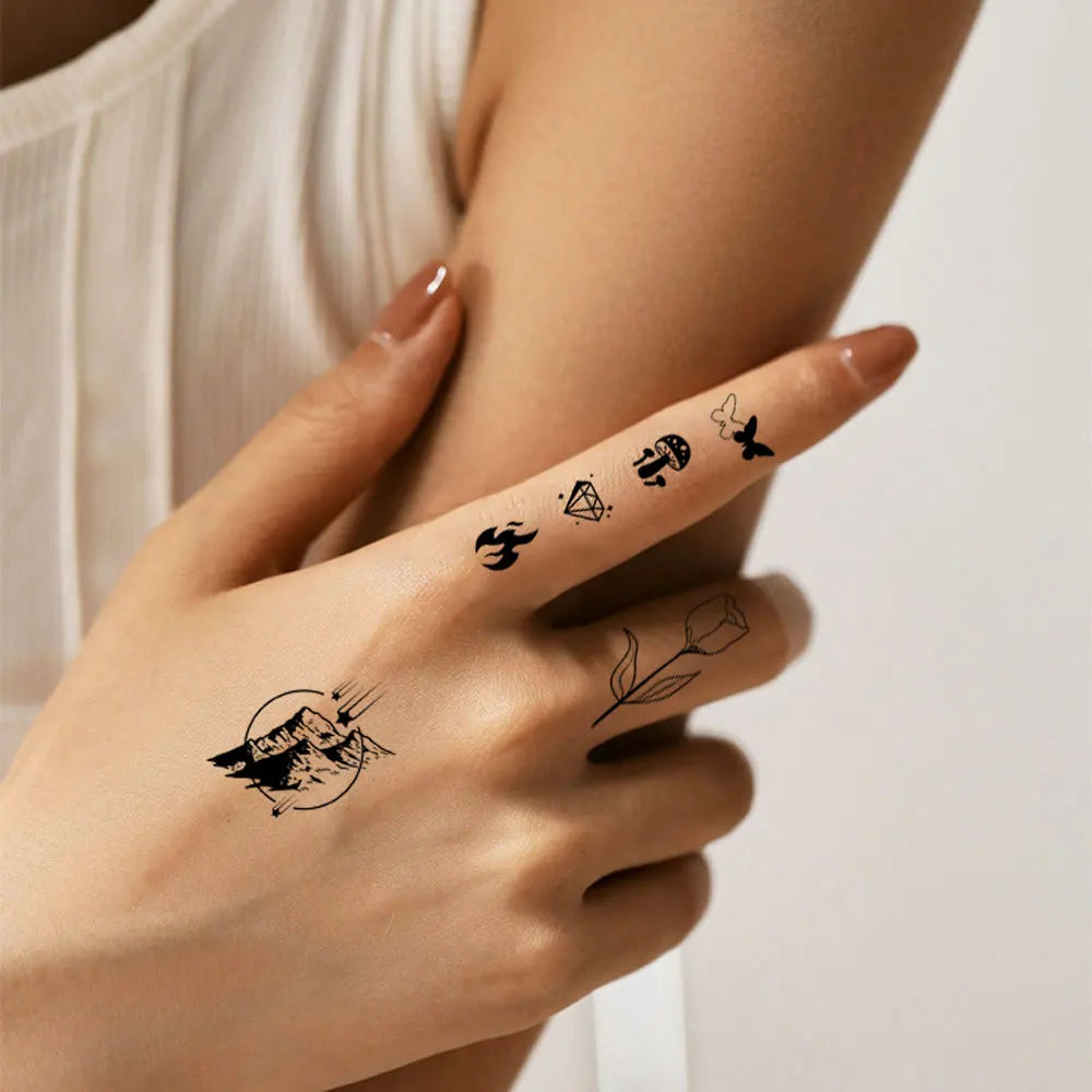 30 stücke Instant Finger Tattoo Aufkleber Wasserdicht Temporäre Tattoos für Frauen Männer Schmetterling Blume Gefälschte Tattoo für Hand Körperkunst